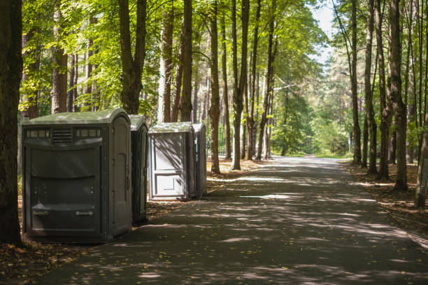 Portable Toilet Options We Offer in Paris, AR